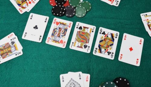 Bài Tẩy Trong Poker – Cách Hiểu Đúng Và Ứng Dụng Hiệu Quả 