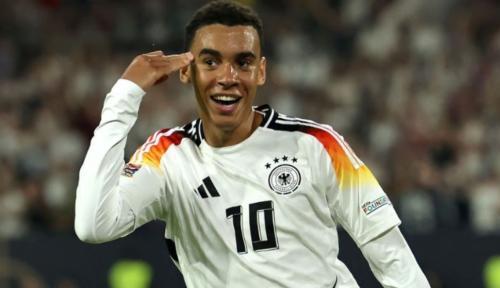 Cầu thủ bóng đá Musiala: Ngôi sao trẻ đầy triển vọng của Bayern Munich và đội tuyển Đức