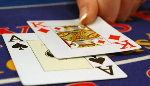 Game Bài Quý Tộc: Trải Nghiệm Giải Trí Đẳng Cấp, Tinh Tế