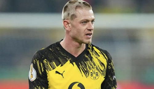 Julian Ryerson – Hậu Vệ Đa Năng Với Sự Ổn Định Và Tinh Thần Thi Đấu Bền Bỉ