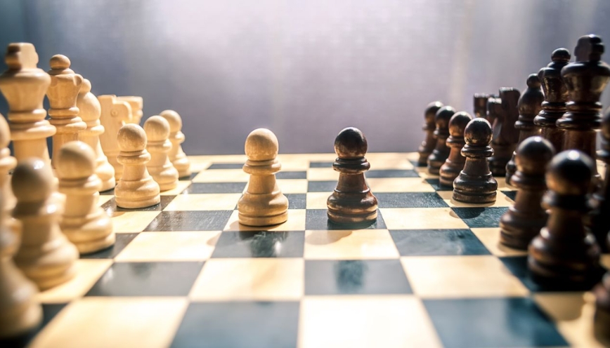 Elo là gì? Cách tính điểm và so sánh khác biệt với rank