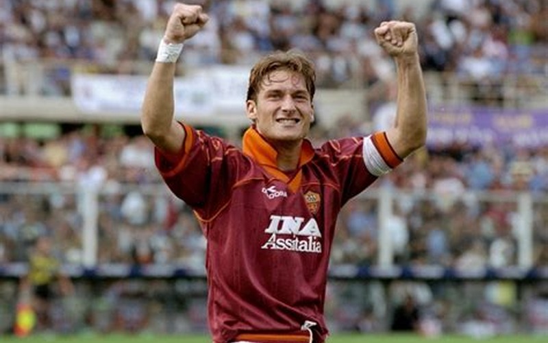 Francesco Totti đứng thứ hai trong lịch sử ghi bàn Serie A