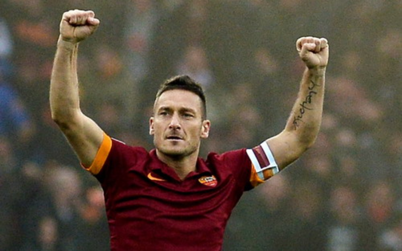 Totti là người bám đuổi gần nhất kỷ lục của Piola